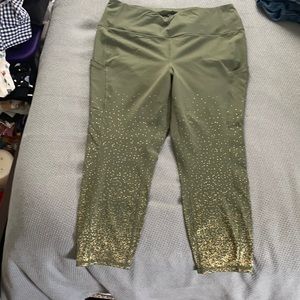 Athletic compression pants